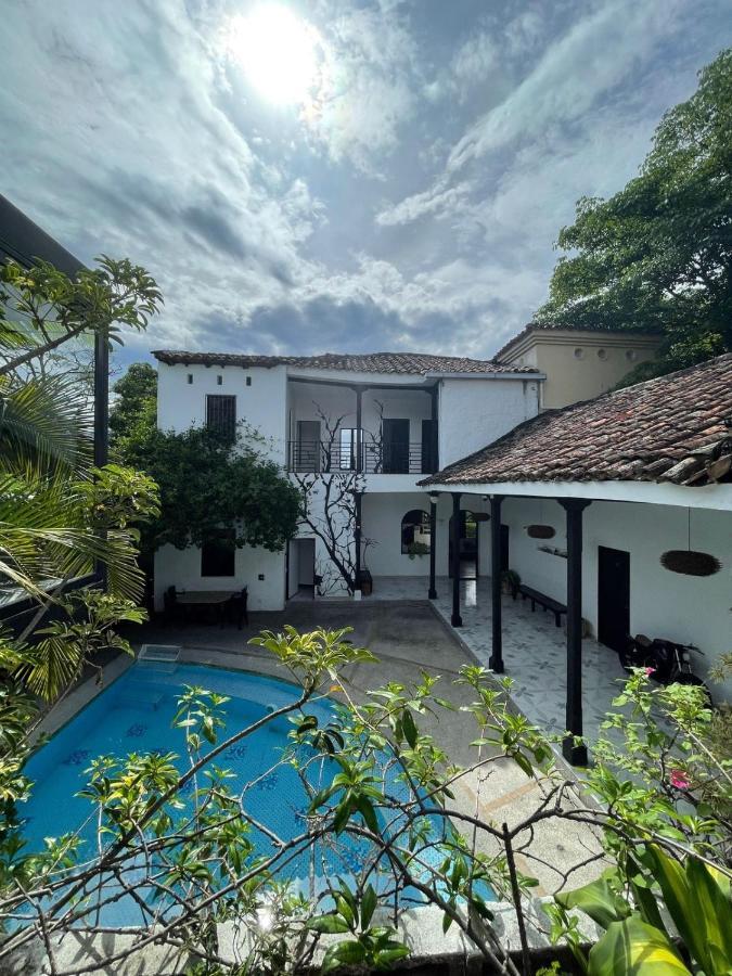 Hotel Capilla Del Sol 3*