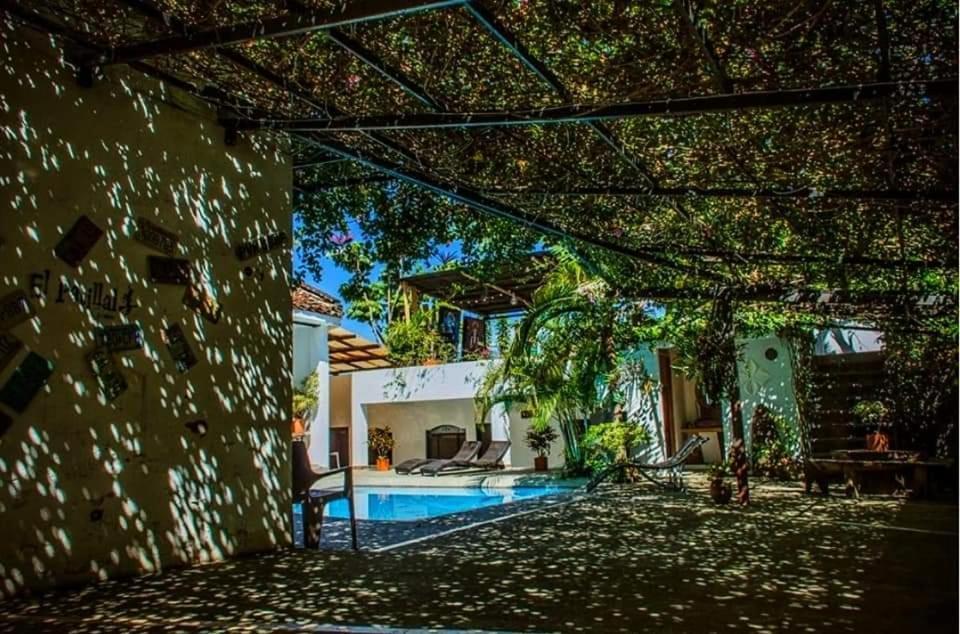 Hotel Capilla Del Sol 3*